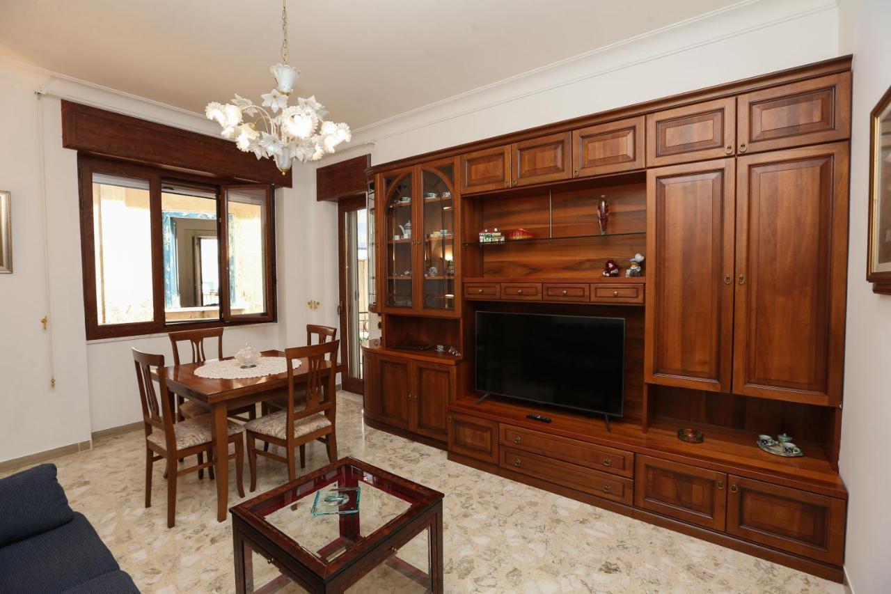 New! Casa Anna Sets In The Heart Of Amalfi Apartman Kültér fotó