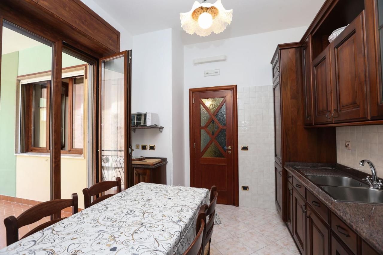 New! Casa Anna Sets In The Heart Of Amalfi Apartman Kültér fotó